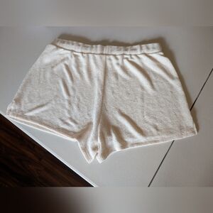 H&M Women's High Waist Cream Lounge Shorts Large